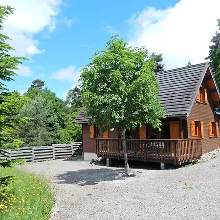 Chalet Du Lac Nature Escape